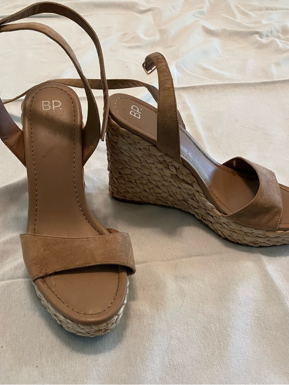 Nordstrom Brass Plum Raffia Wedge Sandals with Ankle Cross Strap